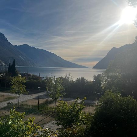 Hotel Oasi Wellness&Spa Riva del Garda Esterno foto