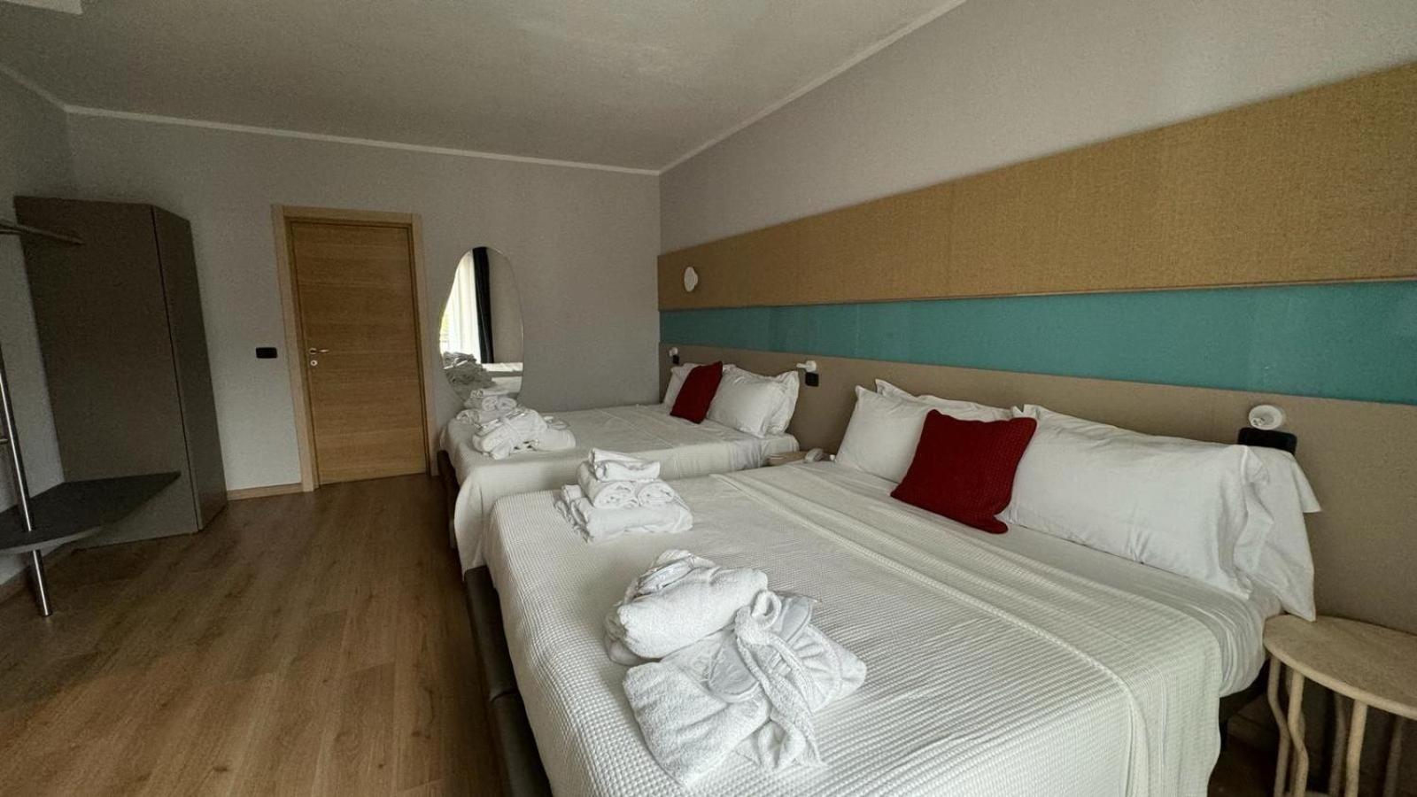Hotel Oasi Wellness&Spa Riva del Garda Esterno foto